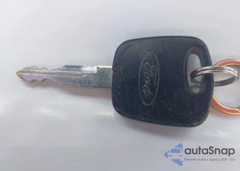 2000 Ford Mustang Gt z USA, uszkodzony, nr VIN 1FAFP42X1YF123358